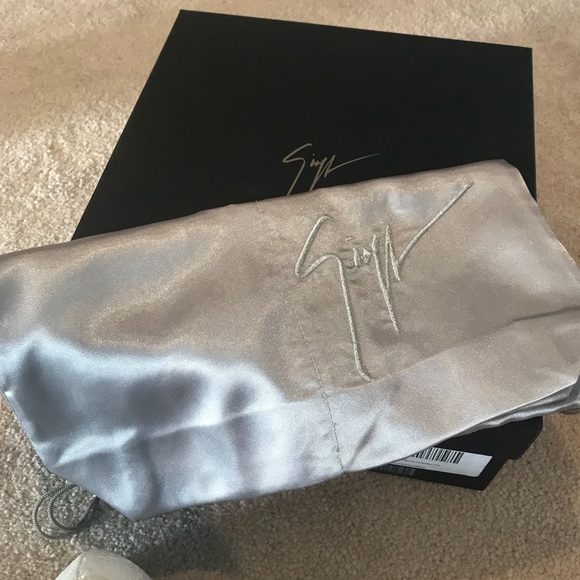 Giuseppe Zanotti heels - Picture 5 of 8